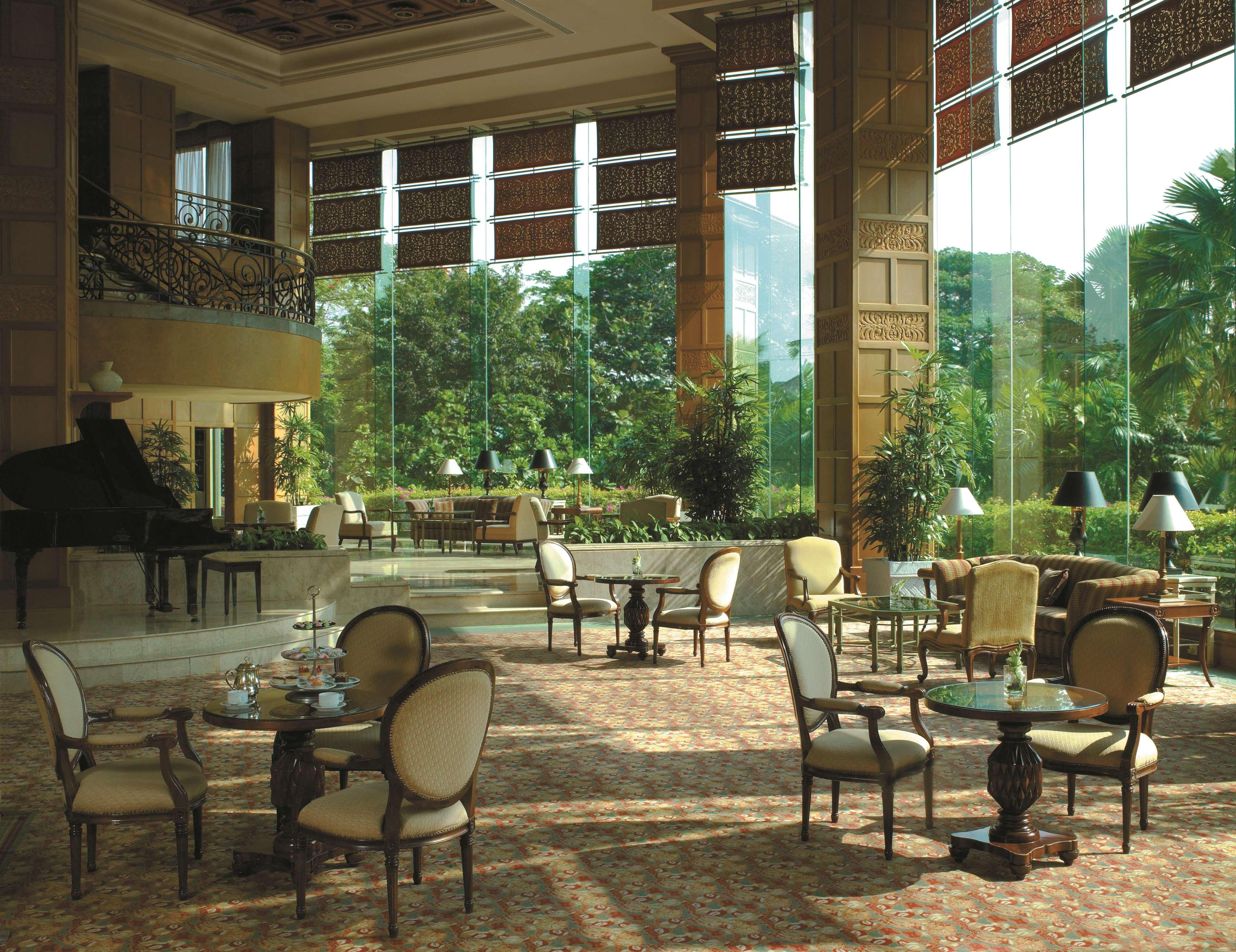 Shangri-La Surabaya Esterno foto
